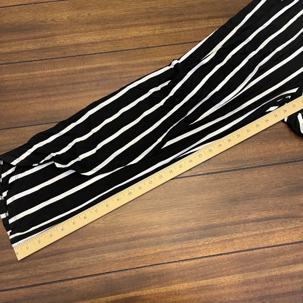 Olivaceous Women's Striped Relaxed Fit Trousers black white  size small - Picture 7 of 12
